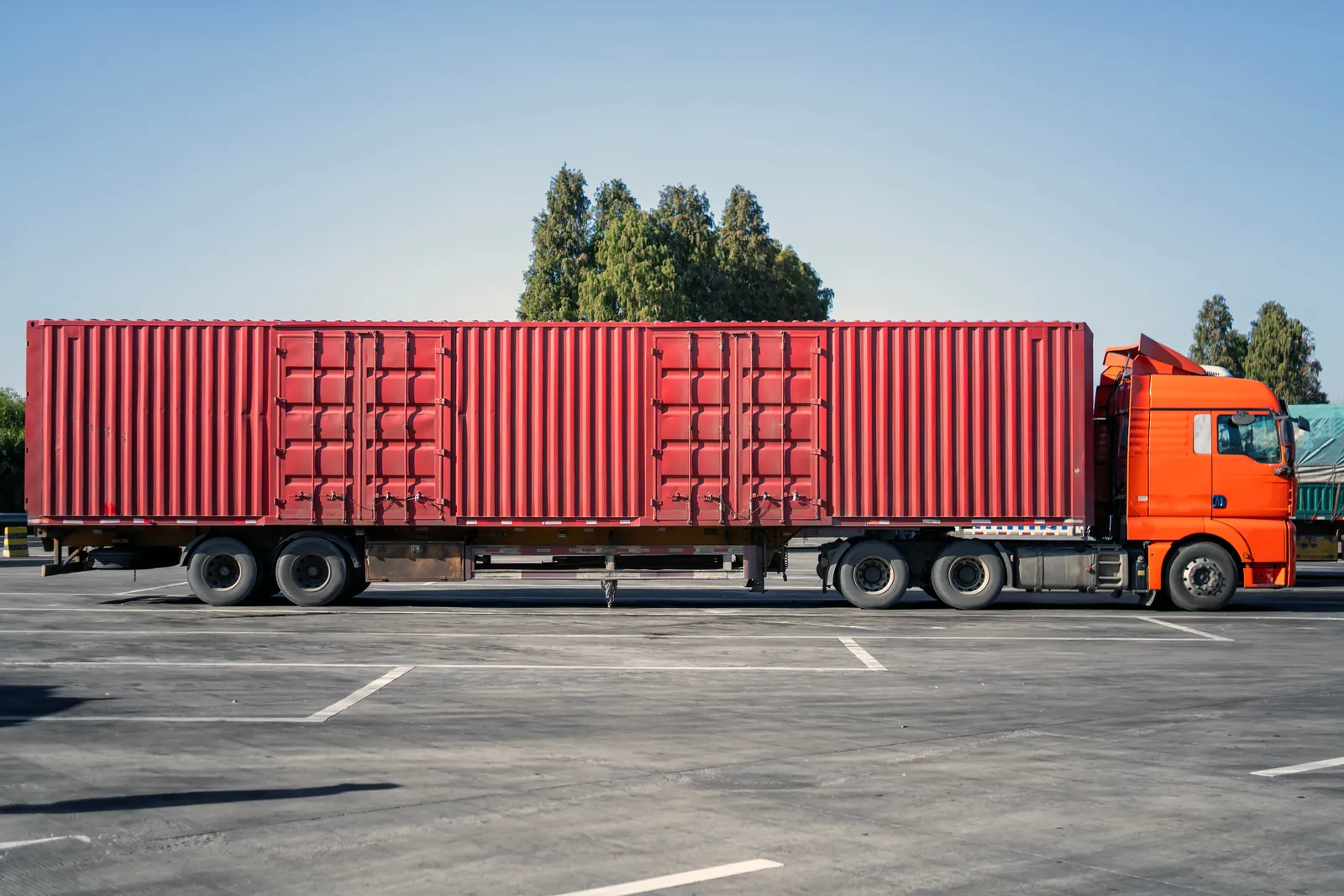 RMA Fleet storage trailers available for same-day rental in Fairfield, OH